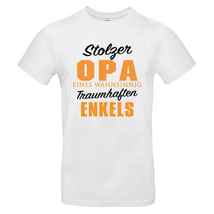 Stolzer Opa eines wahnsinnig traumhaften Enkels