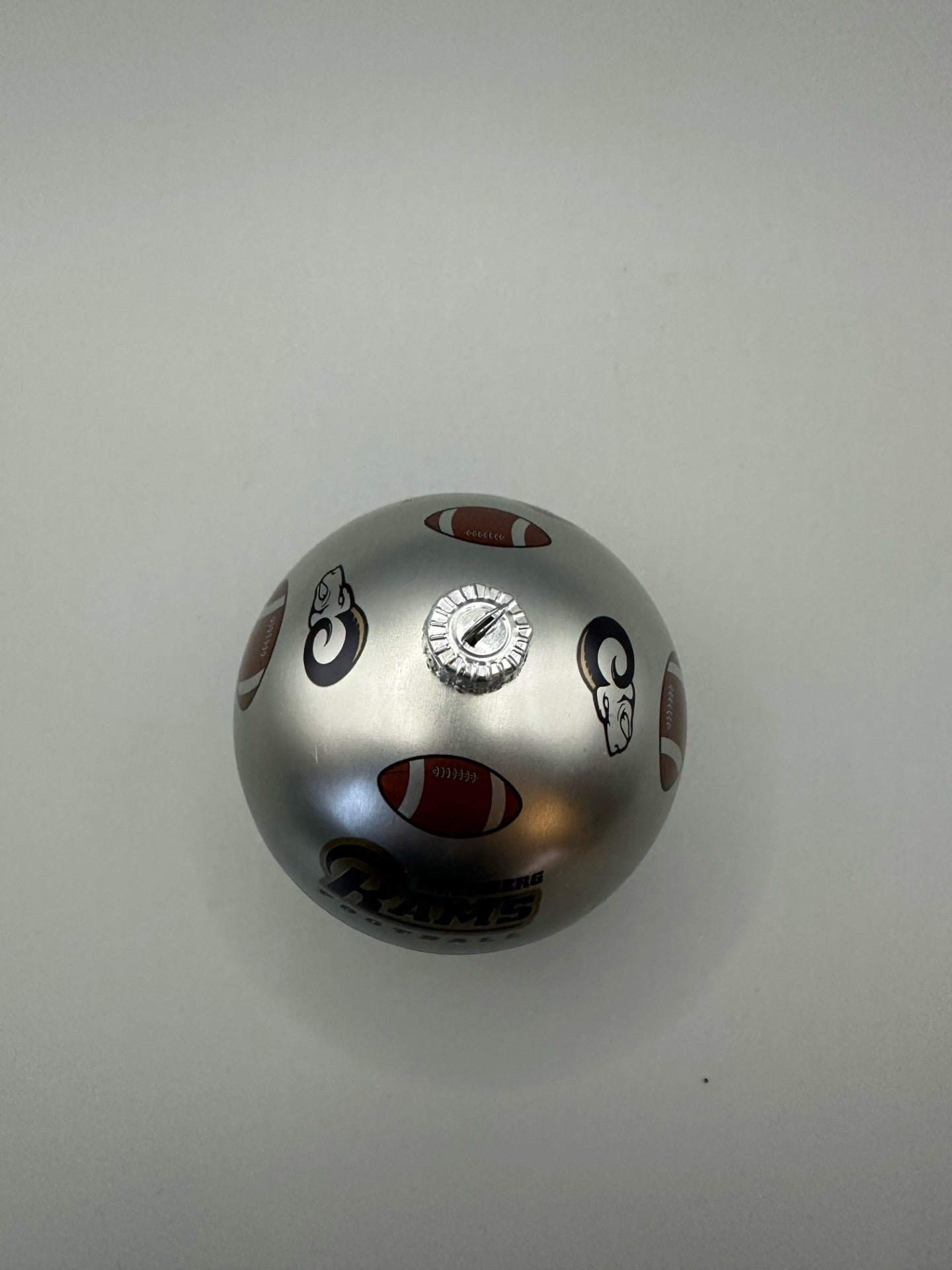 Silberne Rams Weinachtskugeln